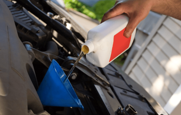 Cara Ganti Oli Mesin. Nggak Perlu ke Bengkel, Begini Cara Mengganti Oli Mobil yang Benar