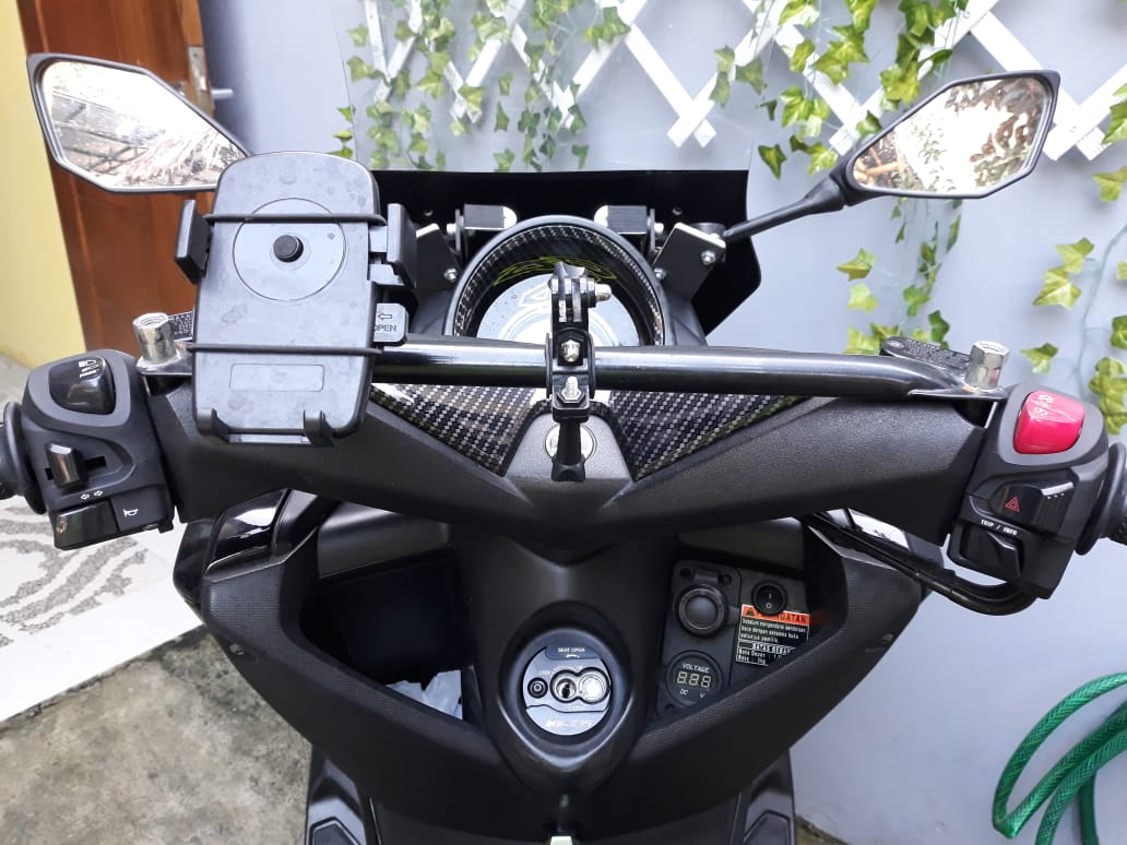 Pasang Saklar Lampu Yamaha Nmax. Pasang Saklar XMax 250 di Yamaha NMax. Gak PnP Lho