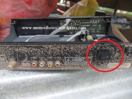 Cara Memasang Saklar Lampu Motor. Memasang Saklar Tambahan Lampu Depan Motor