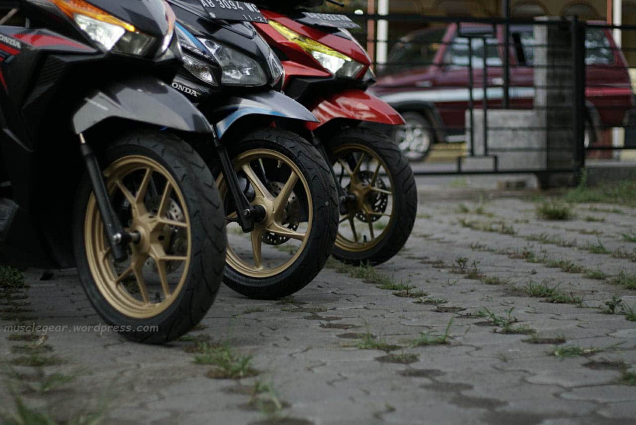 Macam Macam Warna Gold Velg. Cat Velg Motor Warna Emas, Memang jadi Lebih Keren