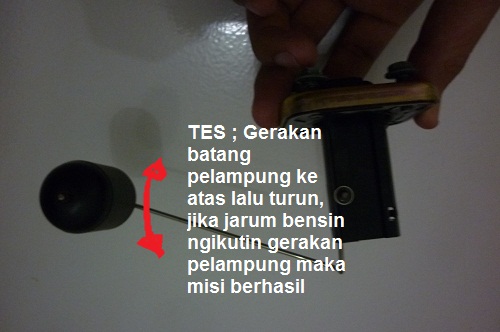Cara Memperbaiki Pelampung Bensin Mobil. Trik Akalin Pelampung Tangki – Aripitstop.com