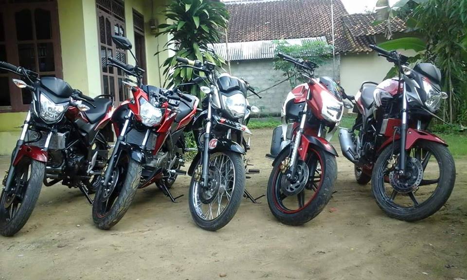 Harga Second Cb150r. Komparasi Harga Second Motor Yamaha Vixion vs Honda CB150R