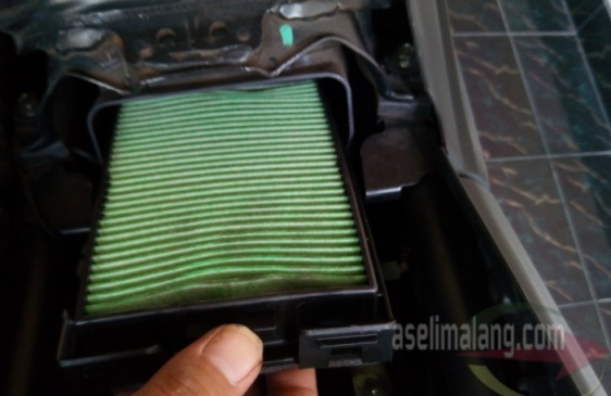 Filter Udara Cb150r. Ganti sendiri filter udara si bleki, Honda New CB150R