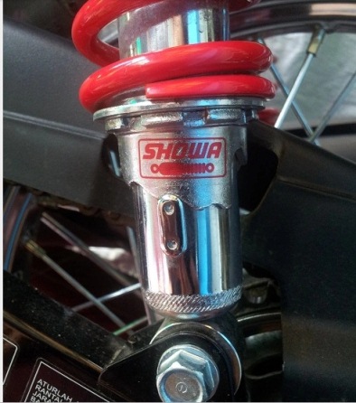 Cara Menyetel Ulir Shock Belakang. Cara merubah setelan sokbreker belakang Honda Verza