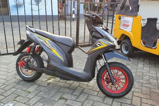 Modif Sederhana Beat. Modifikasi Honda BeAT listrik, sederhana sih tapi