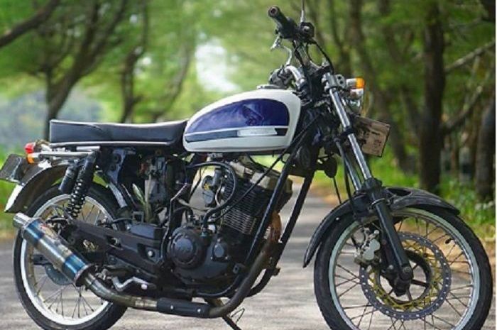 Modifikasi Mesin Honda C70. 3 Motor Hasil Modifikasi Cangkok: Honda C70 Pakai Mesin Yamaha