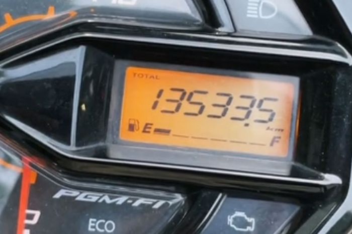 Shell V Power Untuk Motor Matic. Motor Matic Honda BeAT Diisi Bensin Shell V-Power, Netizen