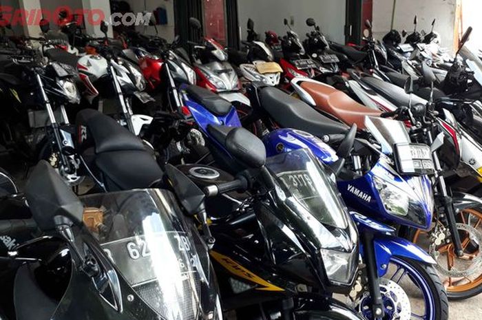 Beli Motor Bekas Di Pegadaian. Jangan Sampai Ngiler Lihat Harga Motor Bekas di Medsos Murah