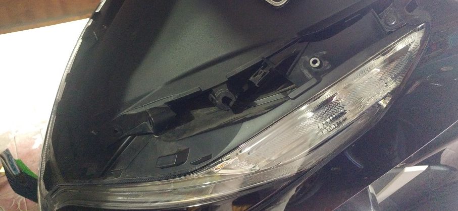 Cara Membuka Dashboard Pcx. Simpel, Begini Cara Buka Windshield Motor Honda PCX 150, Awas