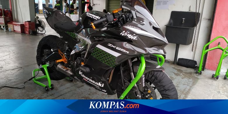Berapa Top Speed Ninja 250 Fi. Kecepatan ZX-25R di Sentul Menempel Ninja 250 Spek Balapan Asia