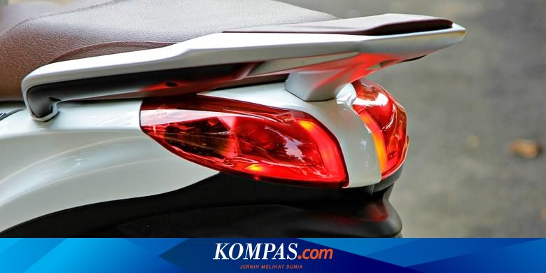 Lampu Sen Scoopy Warna Biru. Jangan Asal Ganti Warna Lampu Kendaraan, Ada Aturannya
