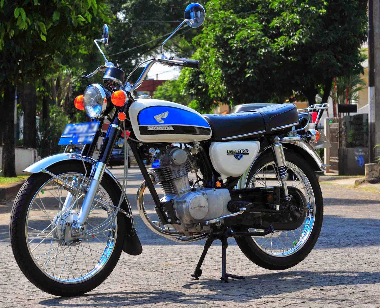 Cara Modifikasi Cb. Cara Modifikasi Motor CB 100 Halaman 1