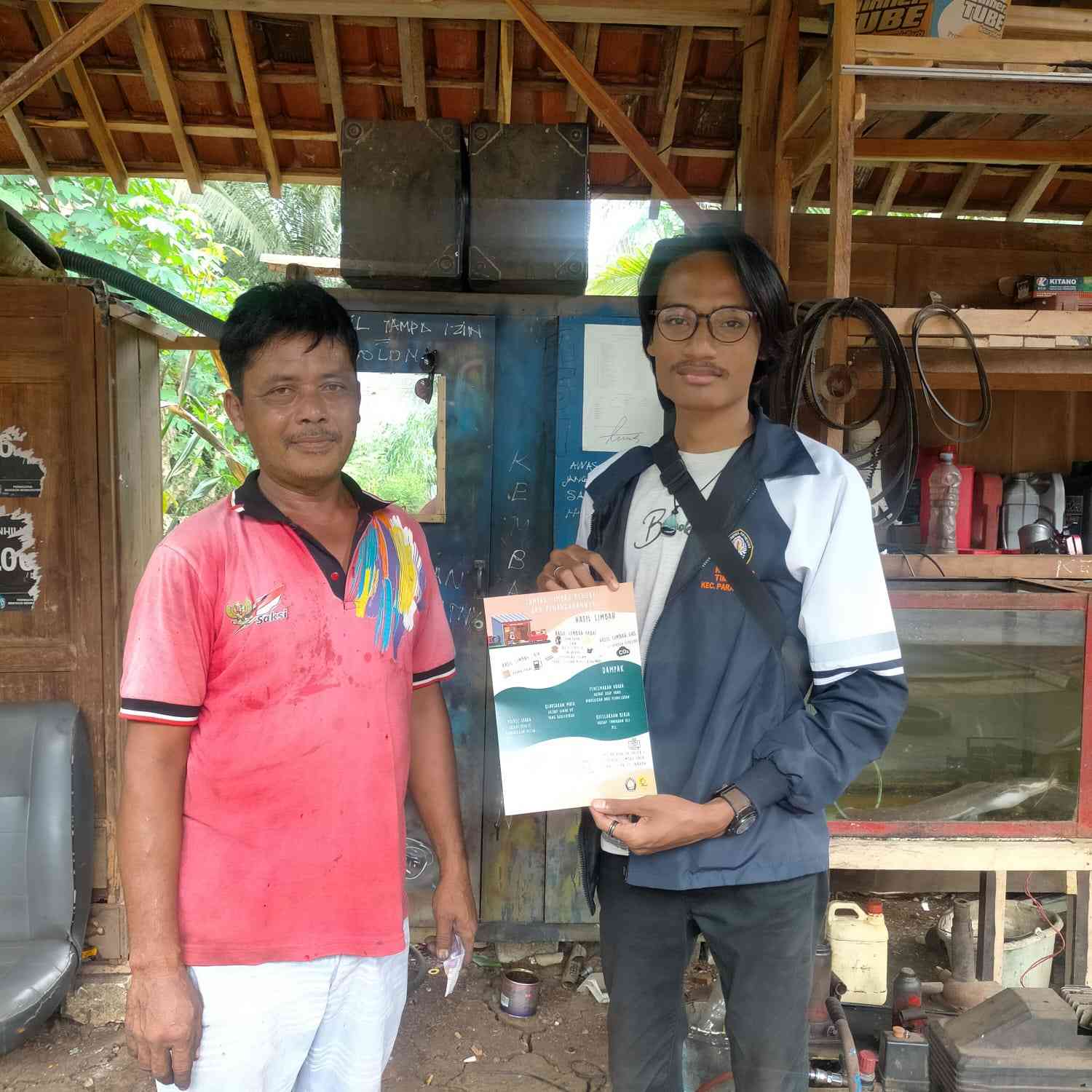 Kerajinan Dari Limbah Bengkel Motor. Mahasiswa KKN Undip Melakukan Edukasi Dampak Hasil Limbah