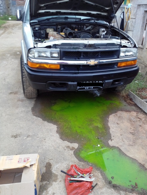 Cara Mengatasi Radiator Bocor. Tips Darurat Mengatasi Radiator Bocor