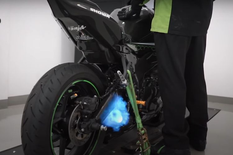 Knalpot Racing Vixion Suara Ninja. Bukan Main Suara Knalpot Racing Kawasaki ZX-25R, Mirip Moge