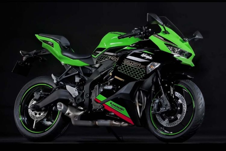 Apakah Ninja 250 Termasuk Moge. Sering Salah Kaprah, Inilah Definisi Moge Menurut Ahli, ZX-25R