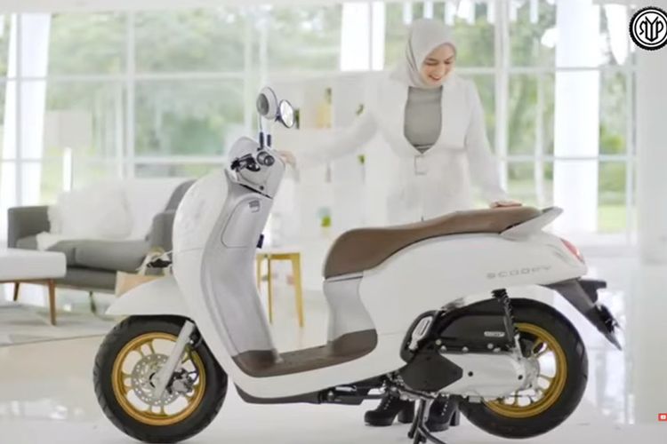 Berapa Cc Scoopy 2021. Makin Stylish, Harga Honda Scoopy 2023 Terbaru dan Motor Bekas