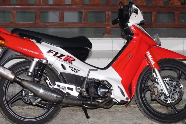 Honda Fiz R. Lagi Banyak Dicari, Harga Motor Yamaha Fiz R Mulai Tergoreng