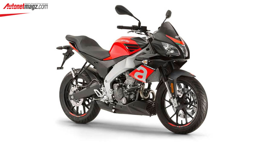 Motor Fairing 150cc. Aprilia Siapkan 2 Motor 150cc di India, Naked & Fairing