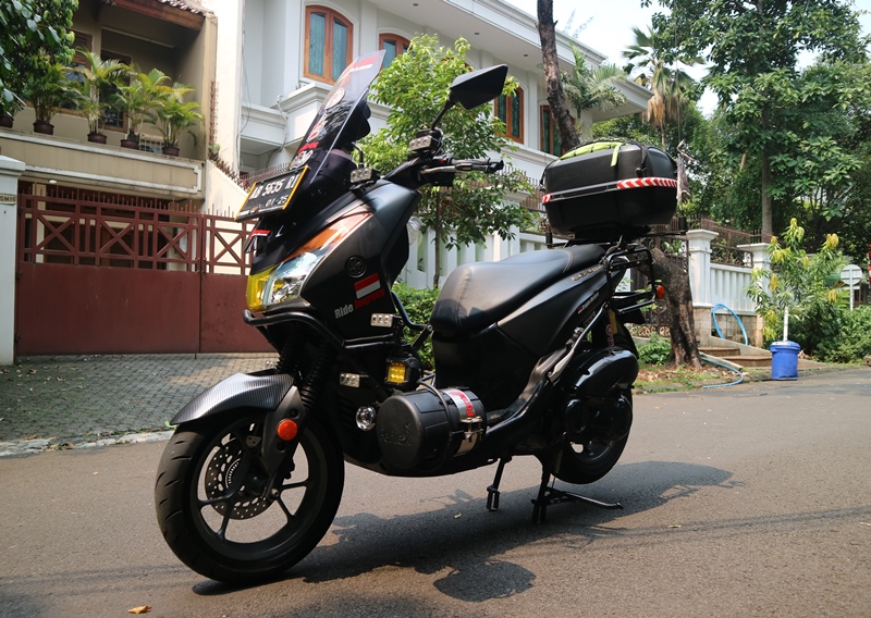 Modif Lampu Depan Lexi. Modifikasi Yamaha Lexi S 125, Kekar Paduan Gaya Touring dan