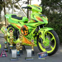 Modifikasi Motor Mx 2006. Otak-atik Body Custom Jupiter MX