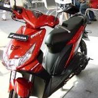 Velg Jari Jari Untuk Honda Beat. Honda Keluarkan BeAT Velg Jari-jari