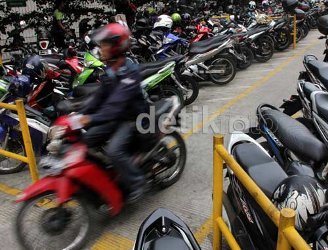 Penyebab Motor Honda Beat Goyang. 4 Penyebab Motor Terasa Goyang Saat Dikendarai