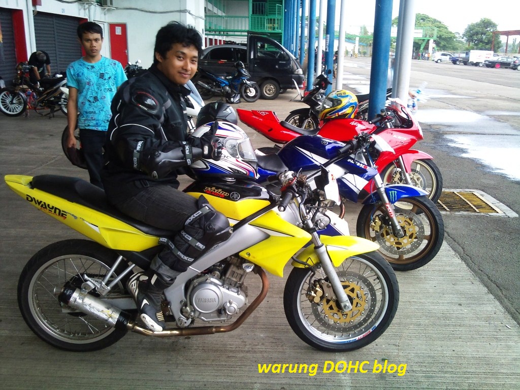 Modifikasi Vixion Jari Jari Warna Kuning. Koleksi 90+ Modifikasi Vixion Warna Kuning Terunik