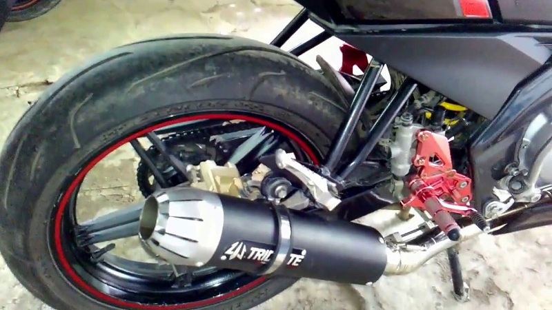 Mesin Motor Bunyi Setelah Dimatikan. Ini Penyebab Timbul Suara Pada Knalpot Saat Motor Dimatikan
