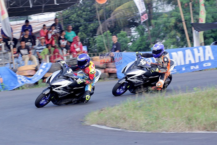 Ban Road Race Aerox 155. Terbukti IRC Tire Pilihan Terbaik Balap Aerox 155 di YCR 2019