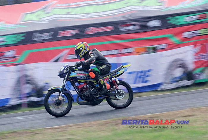 Kelebihan Dan Kekurangan Yamaha Rxz. Awas RXZ Siluman by Monyenk, Penakluk RX King, Apa