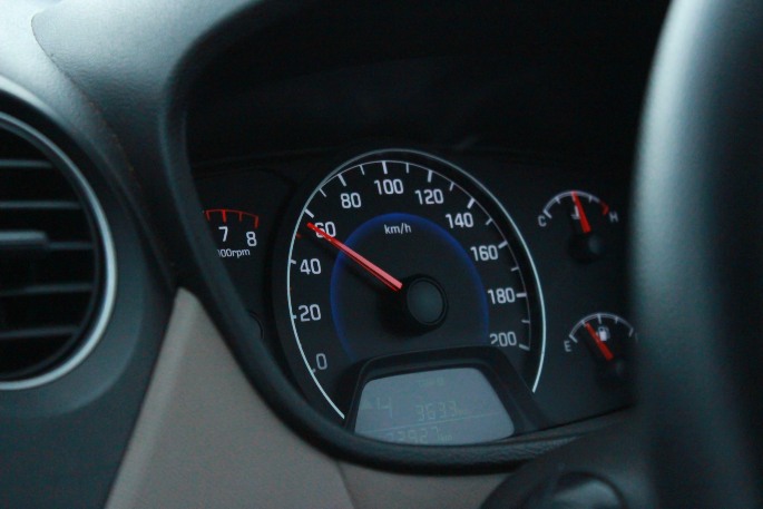 Cara Memperbaiki Speedometer Mobil. Speedometer Mobil: Fungsi dan Cara Memperbaiki Kerusakannya