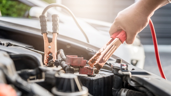 Cara Jumper Aki Motor. Cara Jumper Aki Mobil yang Perlu Kalian Tahu