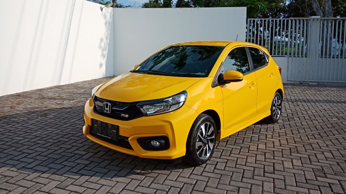 Biaya Ganti Aki. Daftar Harga Aki Mobil Brio Plus Rincian Biaya Servisnya