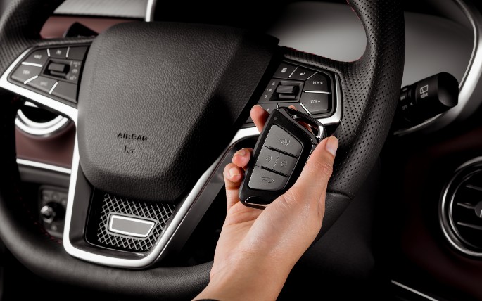 Cara Pasang Alarm Mobil Sendiri. Cara Pasang Alarm Mobil – Fungsi dan Jenis-Jenisnya