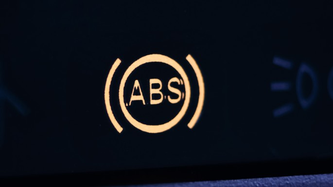 Indikator Abs Nyala. Indikator ABS Rush Nyala, Ini Penyebab dan Cara Mengatasinya