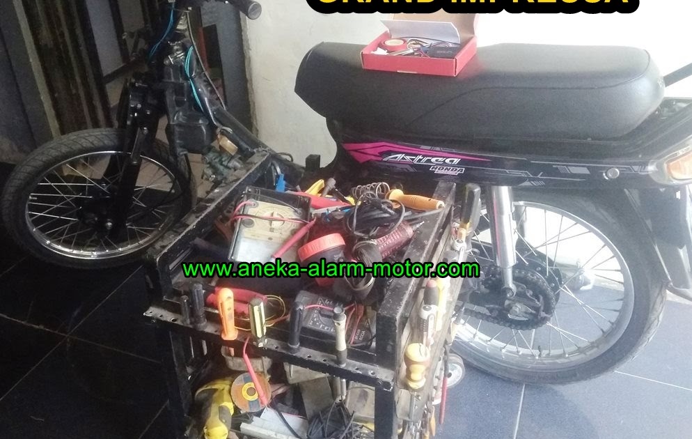 Cara Pasang Remote Starter Motor. Cara pasang alarm motor remote pada Honda Astrea Grand Impressa