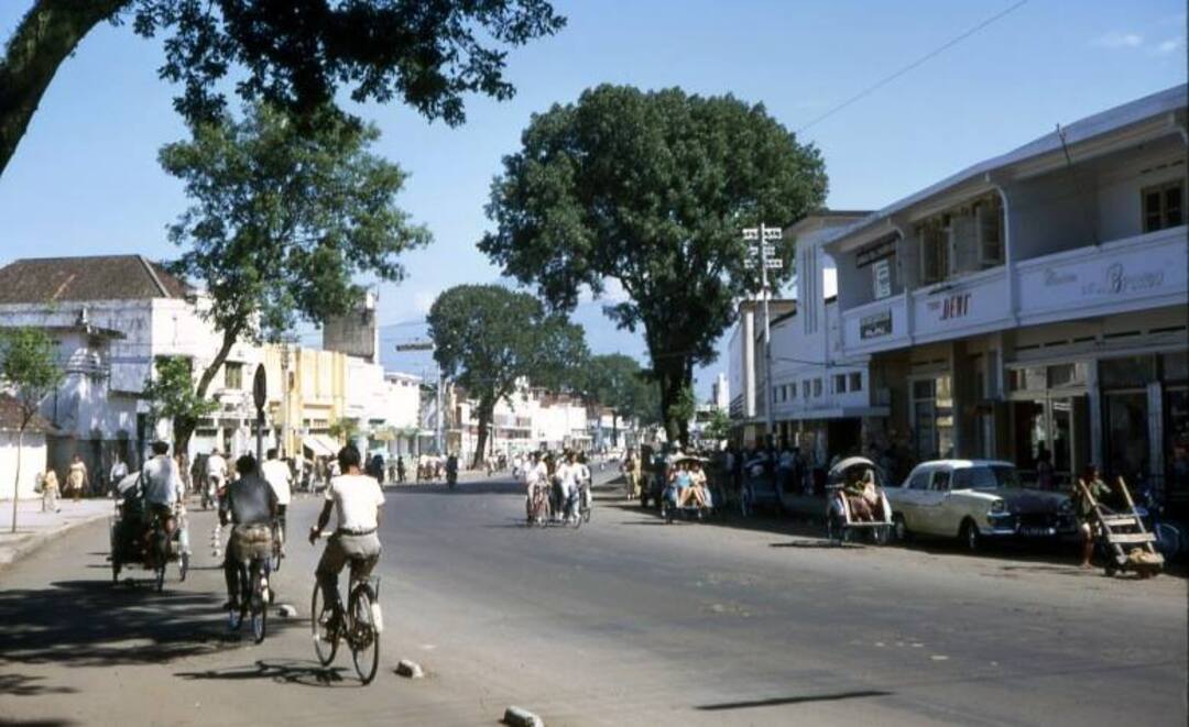 Jakarta Tempo Dulu 1970. 10 Potret Jakarta Tempo Dulu yang Bikin Rindu Zaman Dahulu!