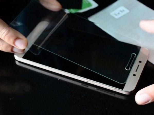 Cara Melepas Ring Hp. Inilah 3 Cara Melepas Tempered Glass yang Aman dan Praktis