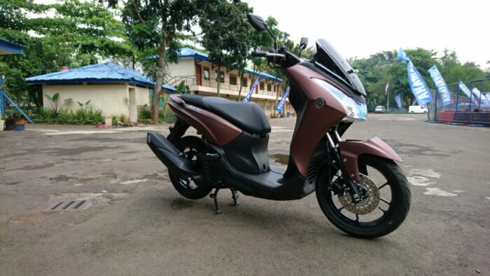 Harga Motor Yamaha Lexi Second : General Harga, Biaya, & Pajak
