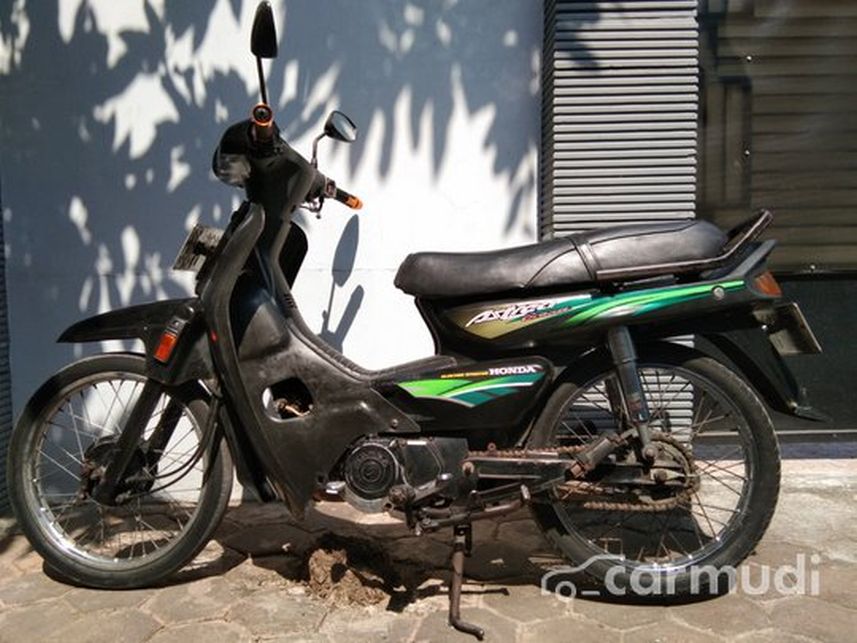 Ukuran Shock Belakang Astrea Grand. Plus Minus Honda Astrea Grand, Motor Bebek Tua yang Menolak