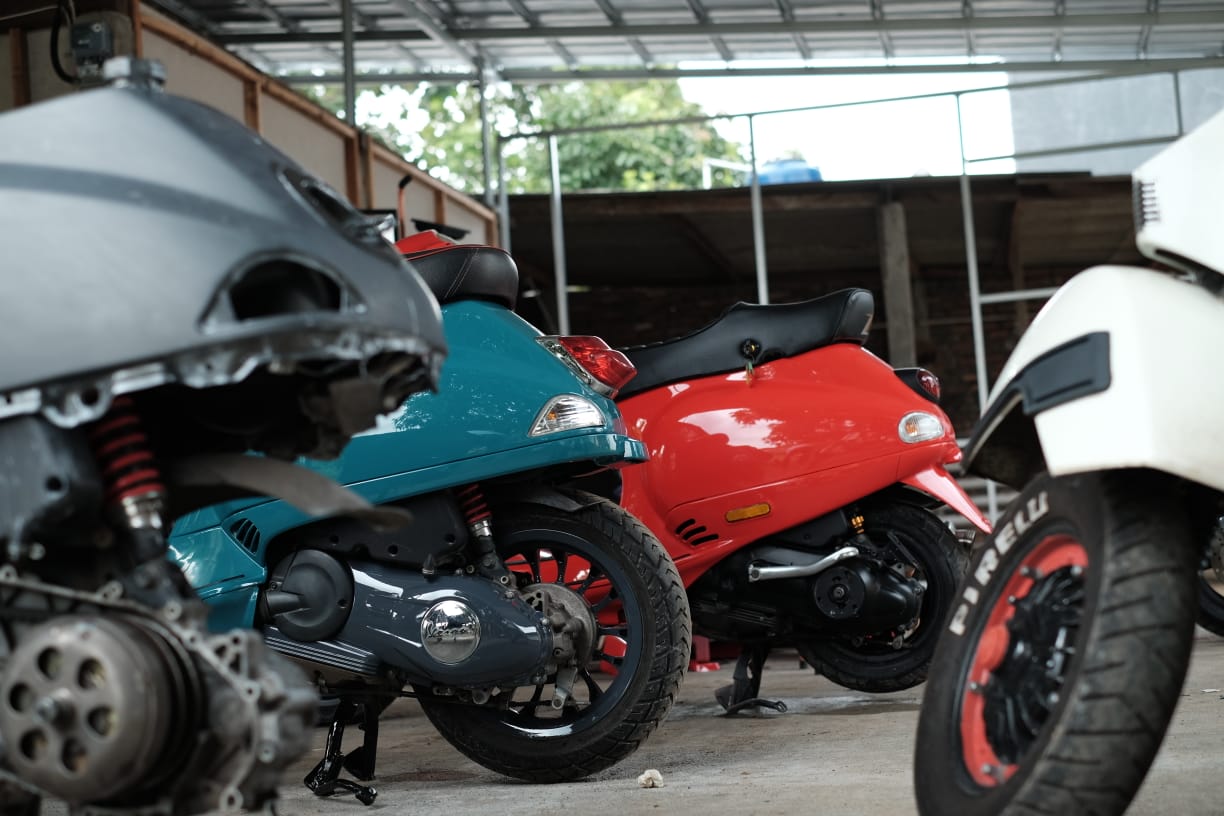 Warna Velg Yg Cocok Untuk Motor Warna Merah. Tips Modifikasi Warna Velg Sepeda Motor, Sesuaikan Jenisnya!