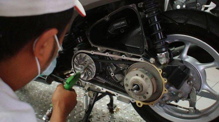 Cvt Mio Bunyi Gredek. Cara Mengatasi Bunyi Gredek pada CVT Motor Matik