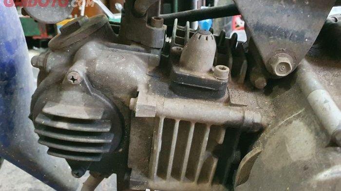 Oli Bocor Dari Blok Mesin Motor. Cara Mendeteksi Packing Blok Silinder Motor yang Bocor