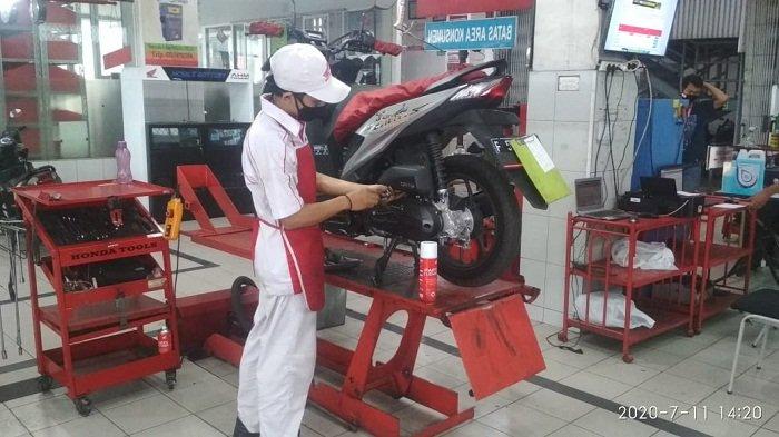 Biaya Servis Scoopy Di Ahass. Mulai Rp 80.000 saja, Ini Daftar Paket Servis Murah di Bengkel