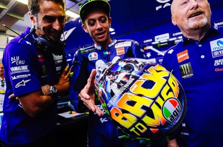 Helm Rossi Misano 2018. Selalu ganti desain, ini 10 helm Rossi saat tampil di MotoGP Misano