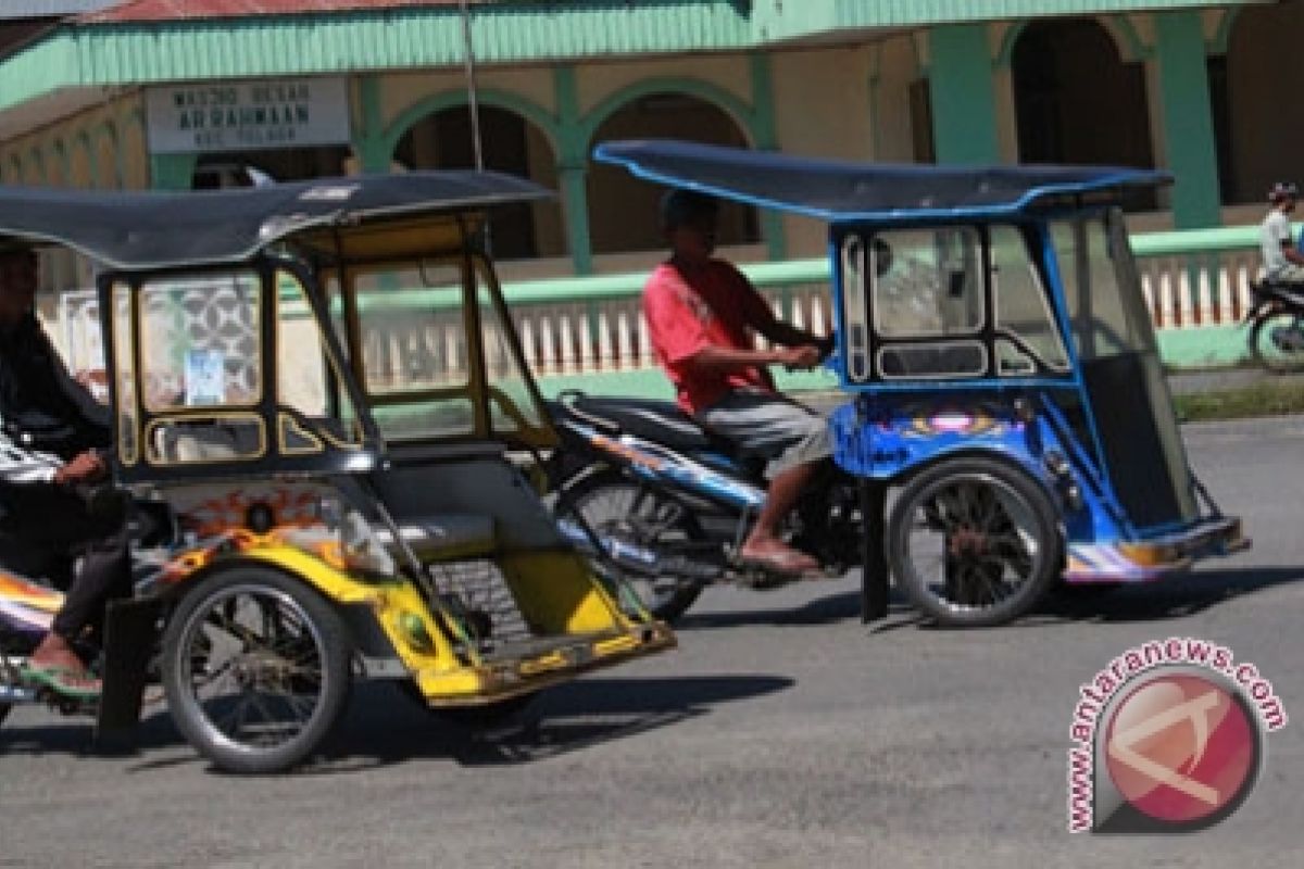 Harga Becak Motor. Tarif Angkutan Becak Motor Naik Tajam