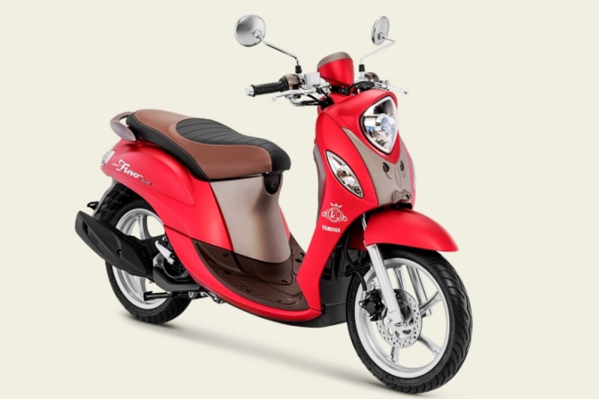 Motor Fino Merah. Yamaha rilis Fino Grande merah untuk kaum wanita