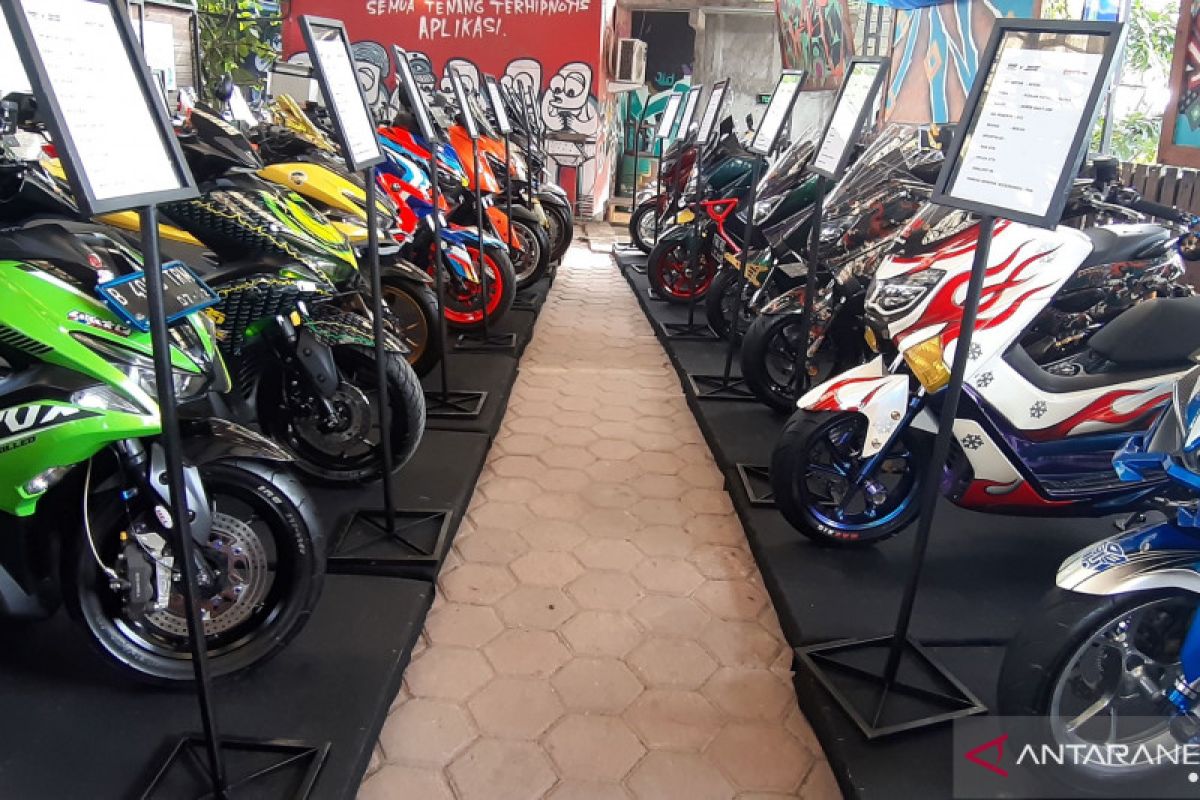 Bengkel Modif Nmax Medan. Yamaha lanjutkan kontes modifikasi Customaxi ke Medan