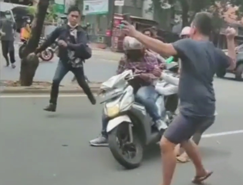 Cara Menghilangkan Karat Pada Velg Motor. 6 Bahan Sederhana Penghilang Karat pada Velg Motor